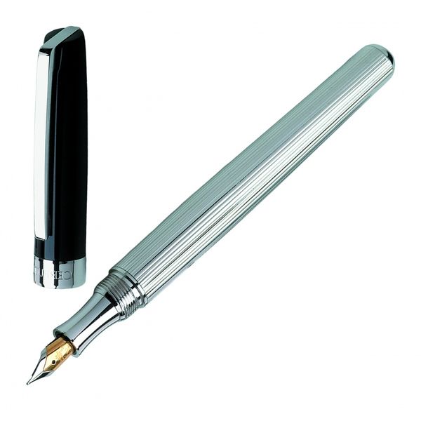 Stylo plume Must noir Noir