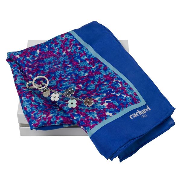 Set Cacharel : Porte-clefs + Foulard publicitaire