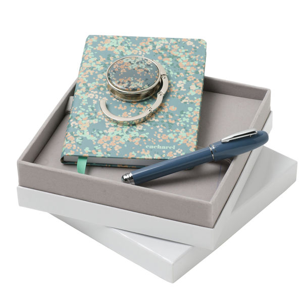 Set CACHAREL : Porte-sac + Carnet + CSM3724