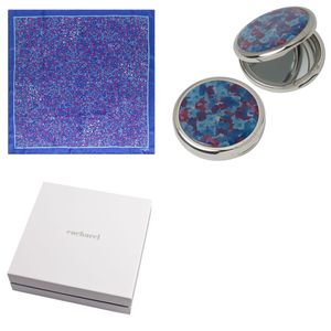 Set Cacharel : Boîte miroir + Foulard avec logo 1