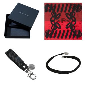 Set Jean-Louis Scherrer : Accroche-clefs + Foulard + Bracelet personnalisé 1